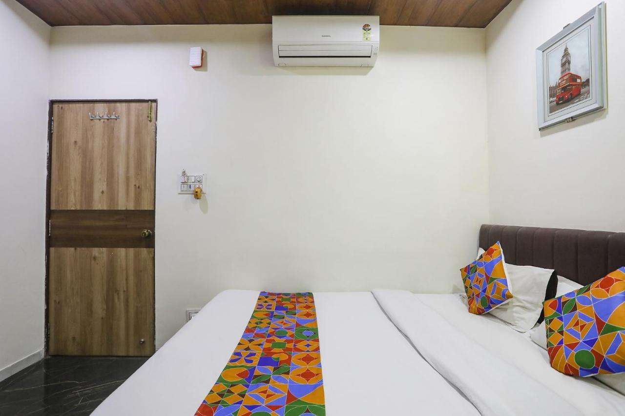 Fabhotel Vedanta Inn - Nr Sitabudli Fort Нагпур Екстериор снимка