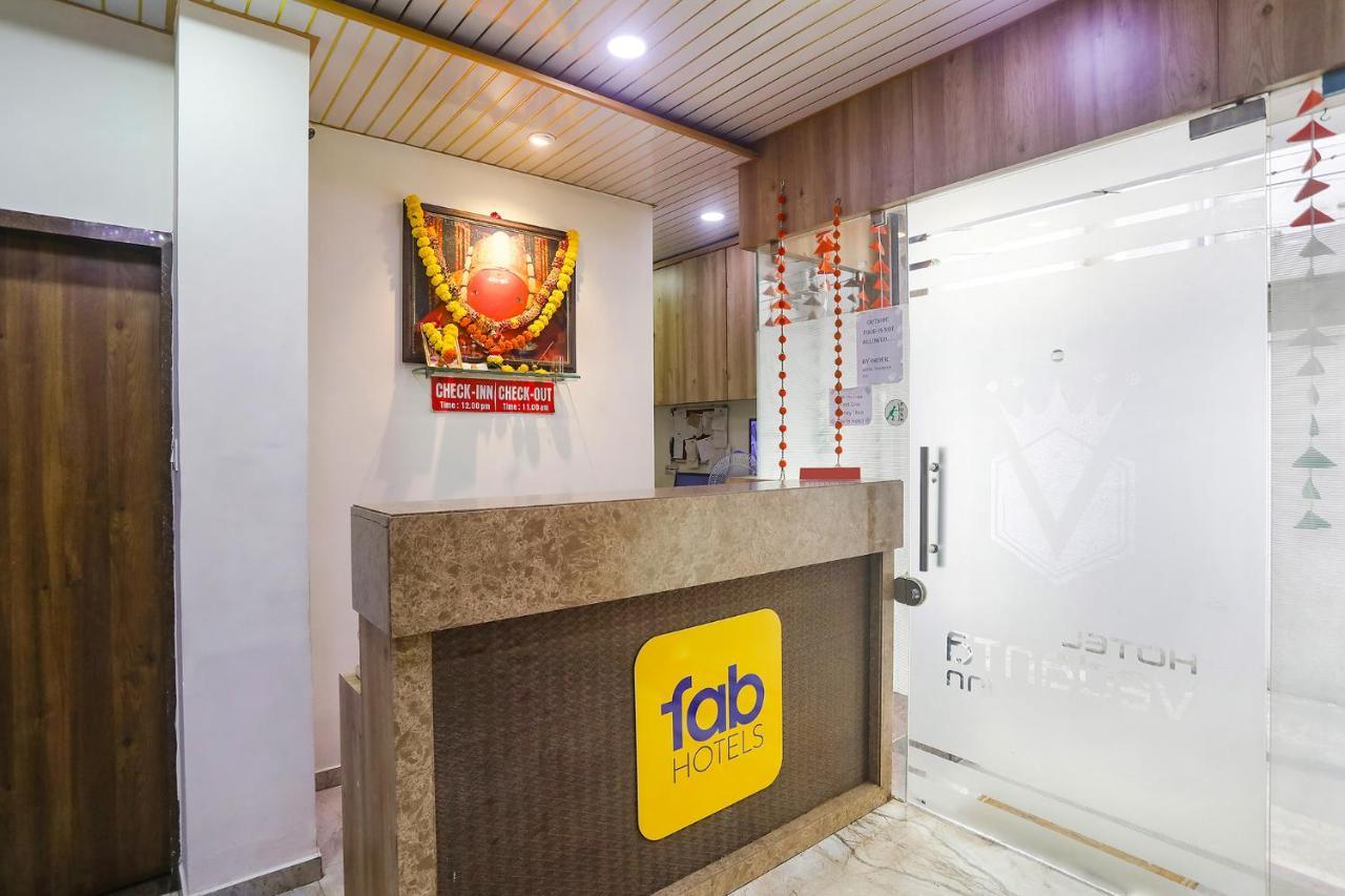 Fabhotel Vedanta Inn - Nr Sitabudli Fort Нагпур Екстериор снимка